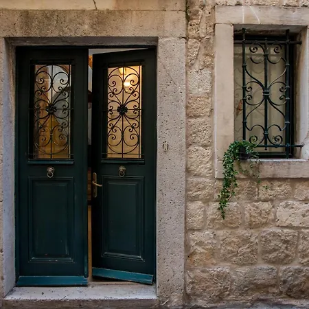 Villa The Poets House *
